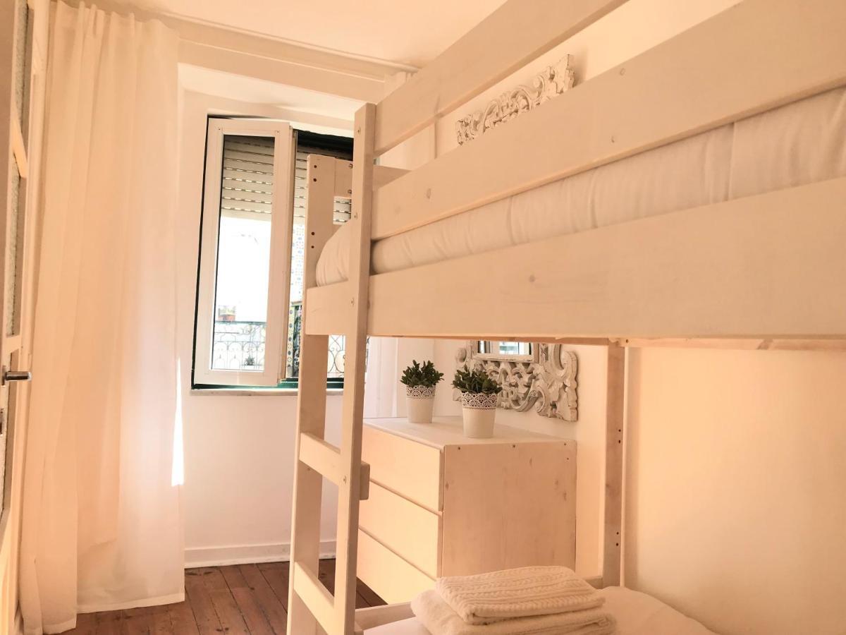 Santosweethome 2 Lissabon Buitenkant foto